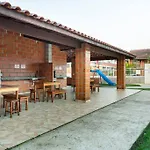 Apartamento 200 Mts Praia Do Sape Com Piscina