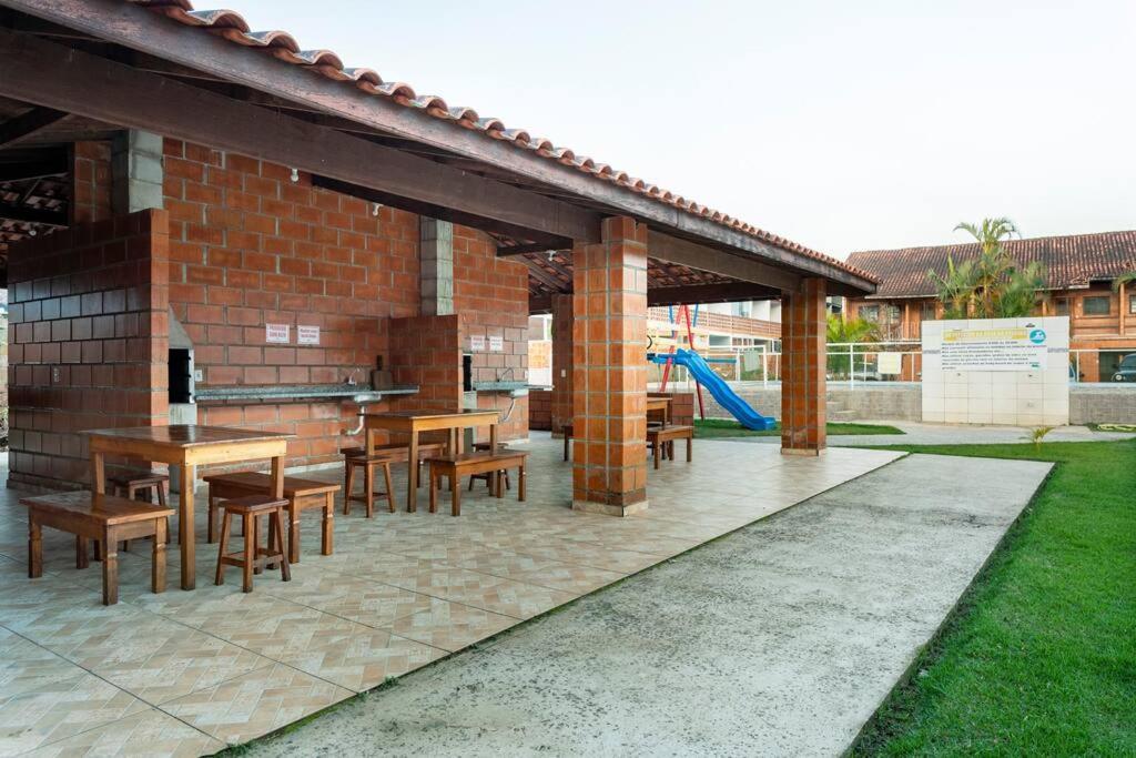 200 Mts Do Sape Com Piscina *