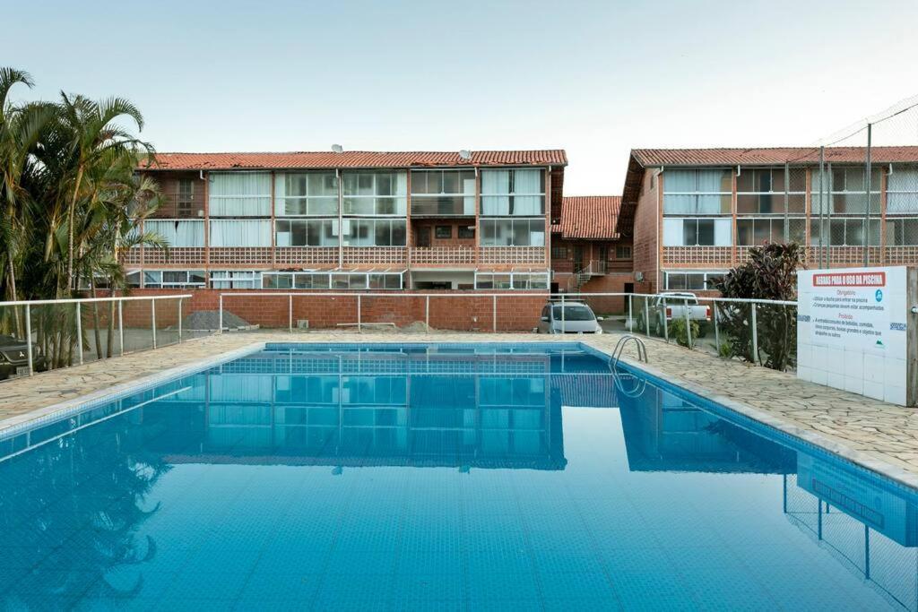 200 Mts Do Sape Com Piscina *
