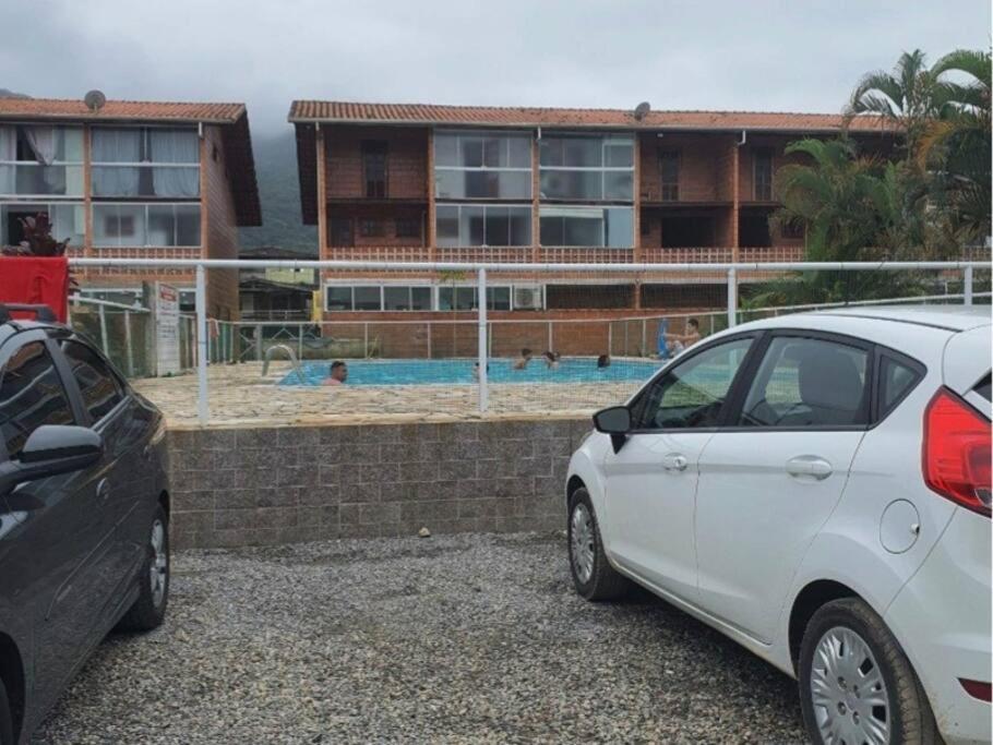 Apartamento 200 Mts Do Sape Com Piscina Ubatuba