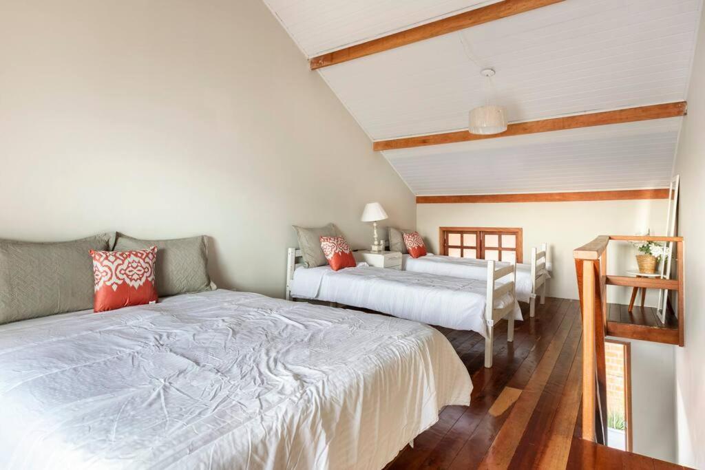 Apartamento 200 Mts Do Sape Com Piscina