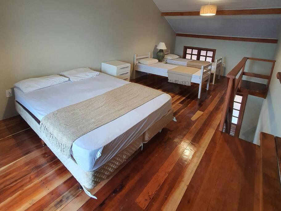 200 Mts Do Sape Com Piscina Apartamento