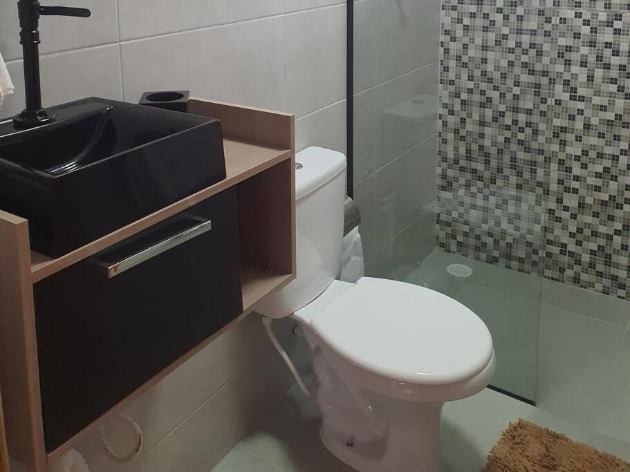 200 Mts Do Sape Com Piscina Apartamento