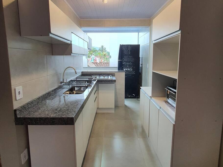 Apartamento 200 Mts Do Sape Com Piscina *
